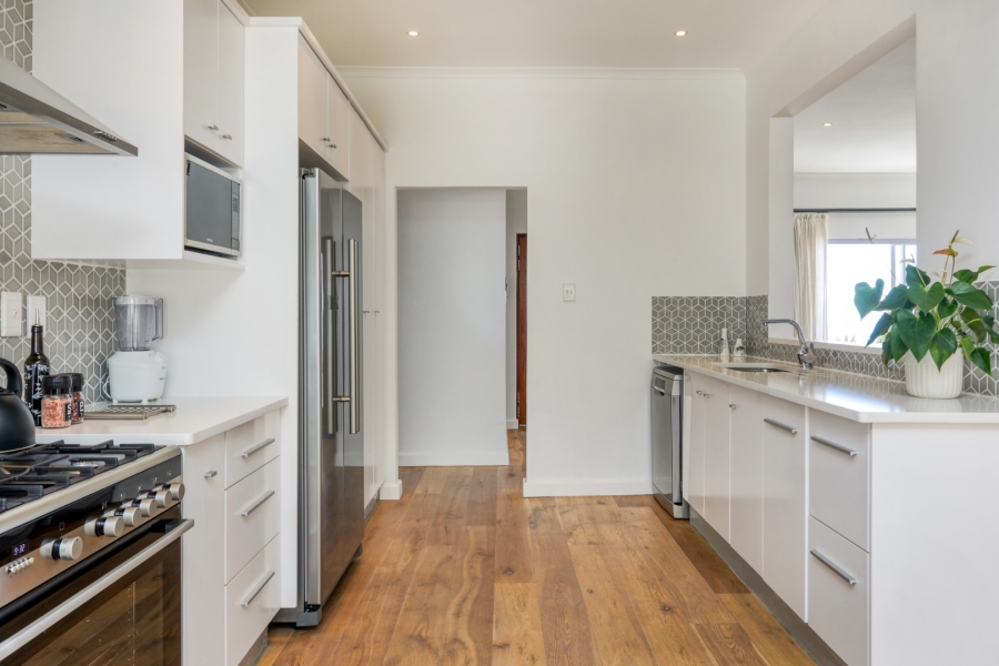 To Let 3 Bedroom Property for Rent in Bakoven Western Cape